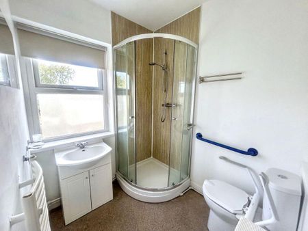 Beechwood Court, front street, Whitley Bay, Tyne and Wear, NE25 9JU - Photo 4