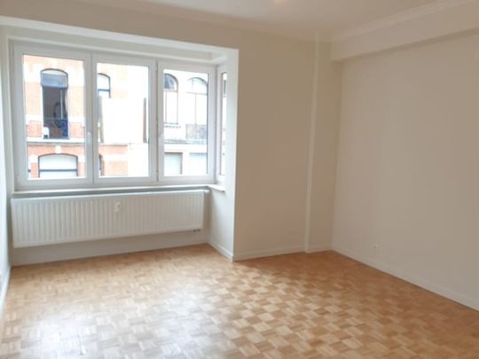 Appartement te huur - Foto 1
