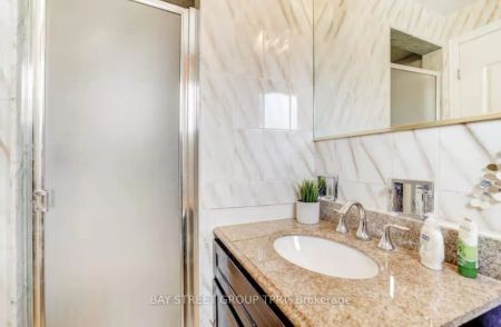 8 Kersey Crescent - Photo 5