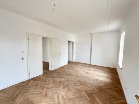 WOHNEN MIT LEBENSQUALITÄT! Hochwertige und neu sanierte 3 Zi-Wohnung - Photo 3