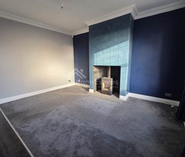 Price £825 pcm - Available Now - Unfurnished - Photo 1