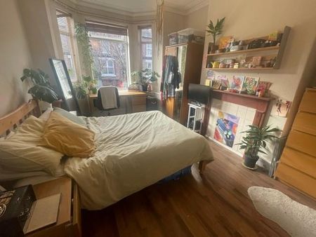 5 bedroom private hall to rent - Photo 4