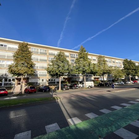 Location Appartement 3 pièces 76m² TOURCOING 59200 - Photo 3