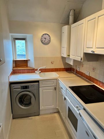 Flat B, 29 Old Road, AB54 8JH, Huntly - Photo 5