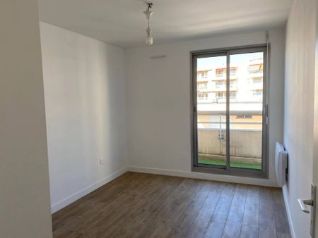 CAGNES SUR MER - LE LAUTIN - 3 PIECES - TERRASSE CAVE - GARAGE - Photo 4