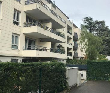 Location Appartement 2 pièces 54m² DECINES CHARPIEU 69150 - Photo 6