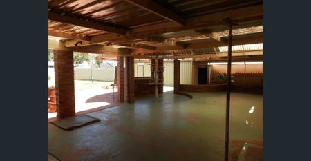 Great Location! - Photo 4