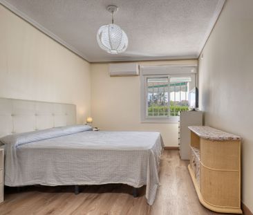 Piso de alquiler en Carrer de Mallorca, Playa Muchavista - Photo 6