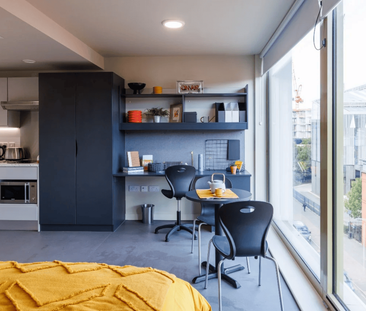 1 bedroom private hall to rent - Photo 3