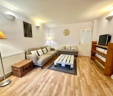 Kinnoul Lane, Dowanhill, Glasgow, G12 9HF - Photo 2