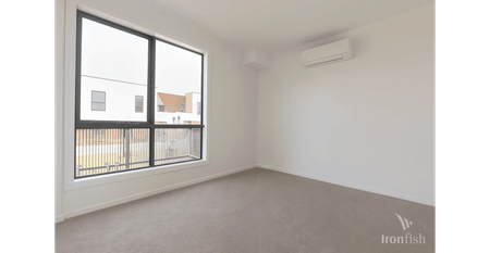 Brand New Townhome with Modern Upgrades in Prime Aurora Location - Photo 2