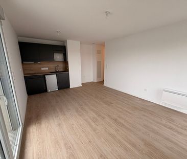 Location Appartement 2 pièces 45m² - Photo 6