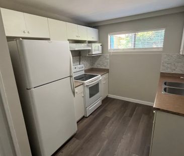 2 Bedroom Suite Near Mill Lake - Photo 5