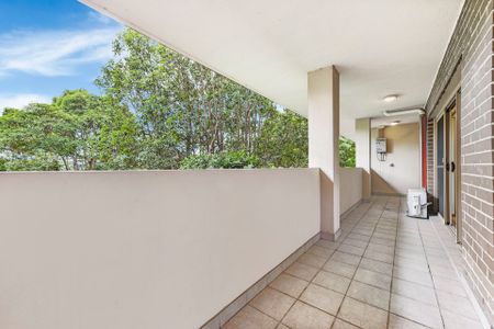 10/6-8 The Crescent, Homebush. - Photo 4