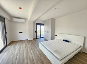 Studio/Γκαρσονιέρα για ενοικίαση - Κέντρο - Λιμάνι, - Φωτογραφία 2