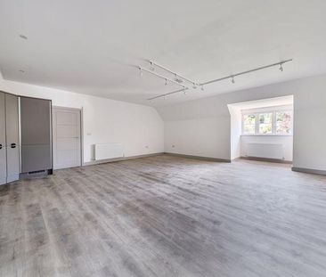 3 bedroom apartment to rent - Photo 1