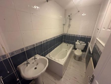 2 bedroom house to rent - Photo 4
