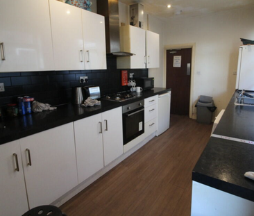 1 bedroom house of multiple occupation to rent - Photo 3