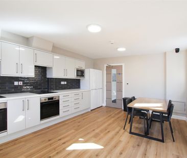 Room 3, High Street, Cherry Hinton, Cambridge - Photo 4