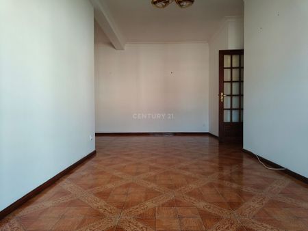 Arrendamento de Apartamento T3 situado em Darque, Viana do Castelo - Photo 4