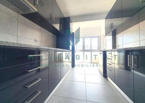 Apartamento T3 em Coimbra