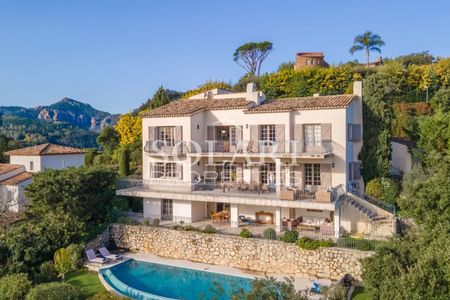 Location saisonnière Villa à Mandelieu la Napoule - Maison provençale avec piscine - Photo 4