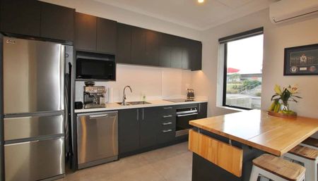 Great Location - Photo 4