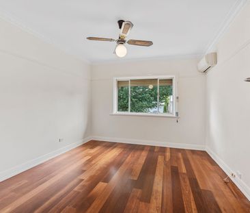 STUNNING 5-BEDROOM HOME FOR RENT - Photo 4
