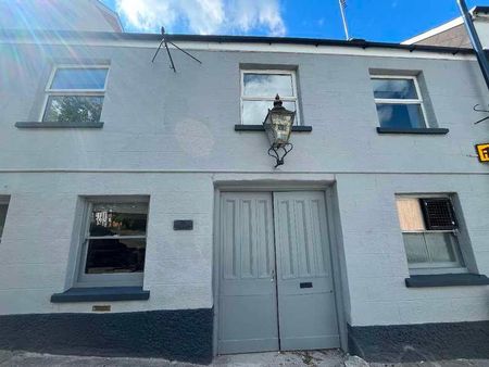 West Street, Okehampton, EX20 - Photo 2