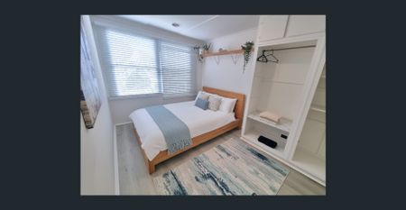 Refreshed 3 Bedroom Home with Spacious Yard - Photo 3