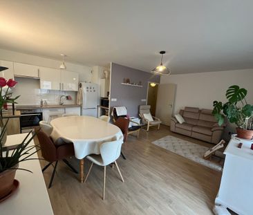 Location Appartement 3 pièces 64m² JOUE LES TOURS 37300 - Photo 3