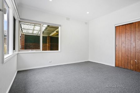 41 Bayside Avenue, Edithvale - Photo 3