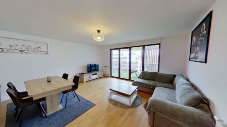 Location Appartement 3 pièces 74m² - Photo 2