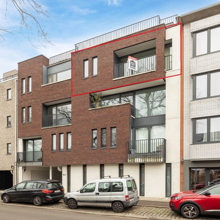 RECENT APPARTEMENT MET PARKING OP CENTRALE LOCATIE - Photo 1