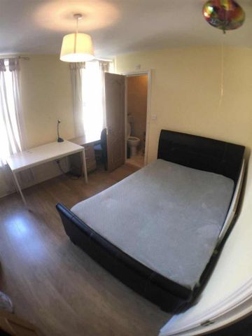 7 bedroom house share to rent - Photo 4