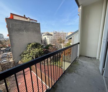 Location Appartement 3 pièces 43m² - Photo 6