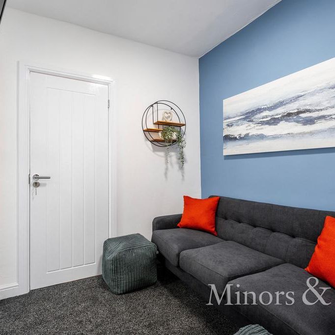 1 bedroom in a house share to rent - Photo 1