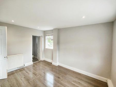 3 bedroom house to rent - Photo 2