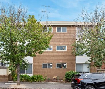 5/12 Eltham Street, Flemington VIC 3031 - Photo 2