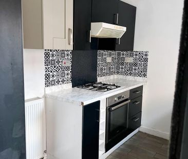 2 bedroom terraced house to rent - Photo 6