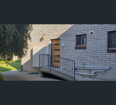 2/22 South Street, Bellerive, Tas 7018 - Photo 2