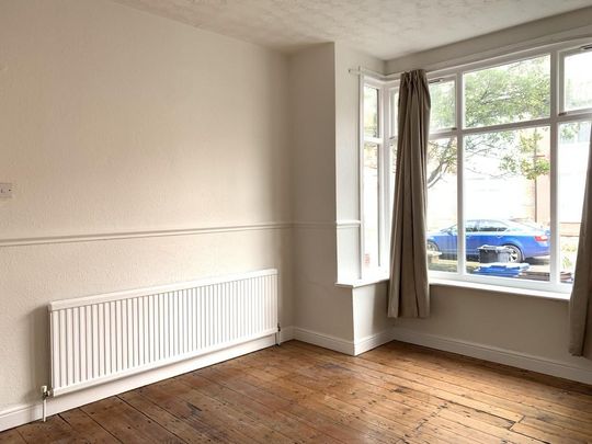 4 bedroom terraced house to rent - Photo 1