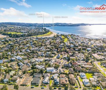 2-Bedroom Duplex – Coastal Living Made Easy! - Photo 4