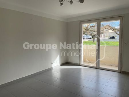 Appartement de type 2/3 en rdc sur ROGNAC avec Balcon, - Photo 3