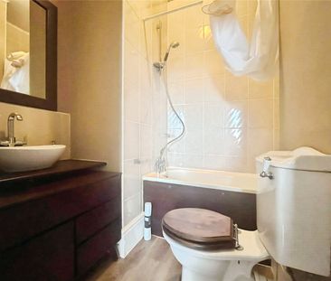 Inwood Road, Hounslow, TW3 1XH - Photo 6