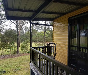 3-bedroom shared house, John Street - Photo 1