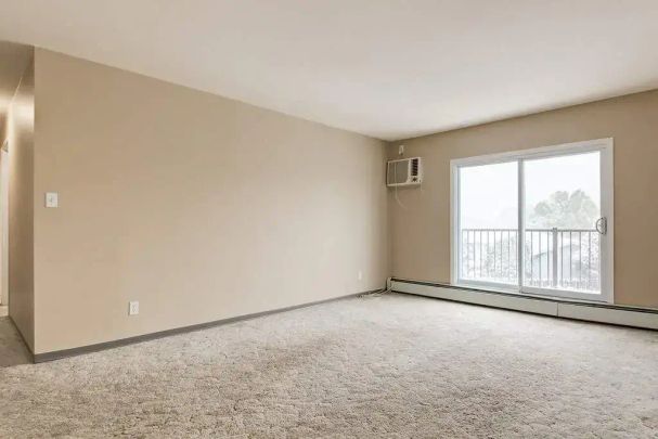 2 Bedroom - Photo 1