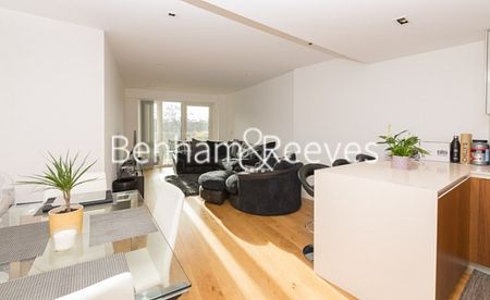2 Bedroom flat to rent in Kew Bridge Road, Kew Bridge, TW8 - Photo 3