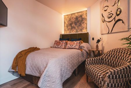 6 bedroom house to rent - Photo 3