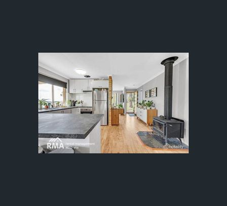 3 Hockins Place, Australind, WA 6233 - Photo 1